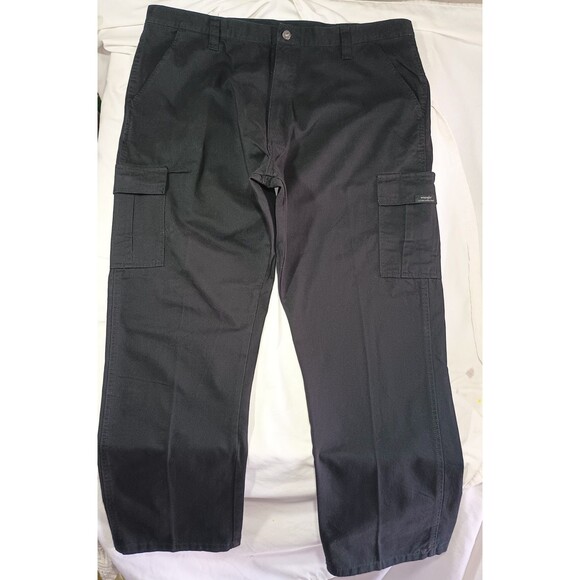 Wrangler Other - New Wrangler Cargo Men's Relaxed Fit 42x30 Utility Black Workwear Ranch Rodeo